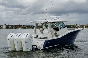 Scout 42 Maizey Blue - Exterior Profile