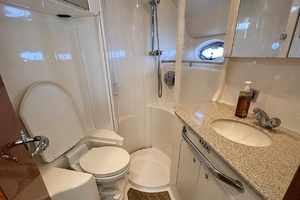 Crown  amp  Water 45ft Sea Ray Yacht For Sale