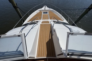 Crown  amp  Water 45ft Sea Ray Yacht For Sale