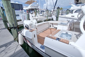 In Spite of Ourselves 32ft Boston Whaler Yacht For Sale