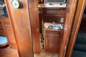 Freedom 38ft Island Packet Yacht For Sale