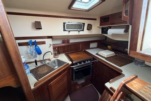 Freedom 38ft Island Packet Yacht For Sale