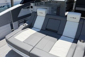 42ft Cruisers Yachts Yacht For Sale
