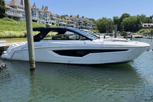 42ft Cruisers Yachts Yacht For Sale