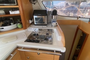 American Honey 41ft Fountaine Pajot Yacht For Sale
