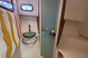 34ft Pursuit Yacht For Sale