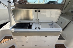 34ft Pursuit Yacht For Sale