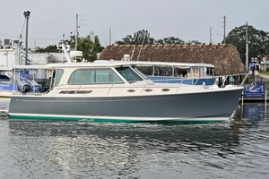 37ft Back Cove Yacht For Sale