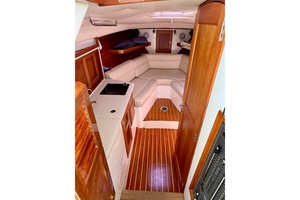 True Love 29ft MJM Yacht For Sale
