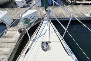 Gusto 37ft Beneteau Yacht For Sale