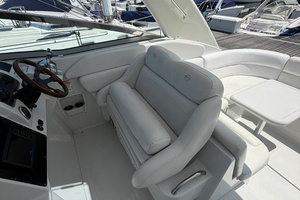 34ft Crownline Yacht For Sale