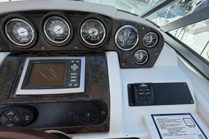 34ft Crownline Yacht For Sale