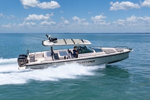 CAPTIVATING 37ft Axopar Yacht For Sale