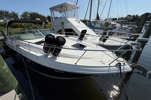 33ft Chaparral Yacht For Sale
