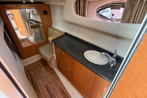 33ft Chaparral Yacht For Sale