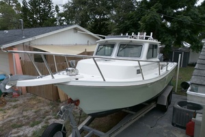 Photo 7226971 for 2022 Parker 2320 SC (Sport Cabin)  