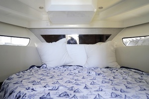 34ft Jeanneau Yacht For Sale