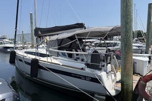 35ft Jeanneau Yacht For Sale