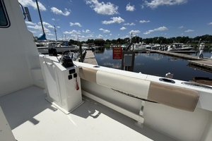 Photo 7227252 for 2018 Parker 2520 XL Sports Cabin  