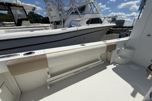 Photo 7227287 for 2018 Parker 2520 XL Sports Cabin  