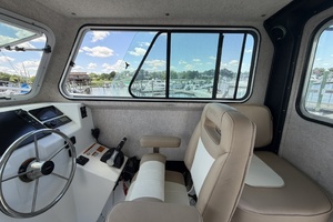 Photo 7227293 for 2018 Parker 2520 XL Sports Cabin  