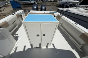 Photo 7227277 for 2018 Parker 2520 XL Sports Cabin  