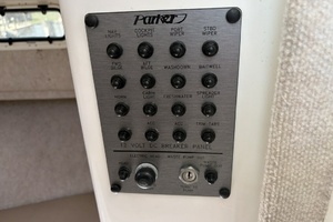 Photo 7227241 for 2018 Parker 2520 XL Sports Cabin  