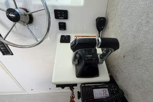 Photo 7227313 for 2018 Parker 2520 XL Sports Cabin  