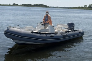 Photo 7227443 for 2012 Zodiac Bayrunner Pro 650  