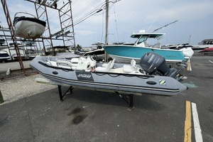 Photo 7227450 for 2012 Zodiac Bayrunner Pro 650  