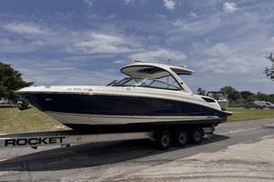 35ft Sea Ray Yacht For Sale