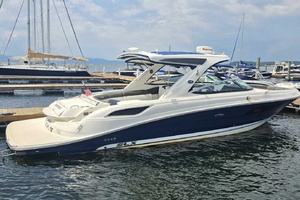 35ft Sea Ray Yacht For Sale