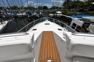 Reel Chaos 40ft Mainship Yacht For Sale