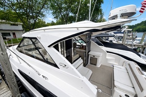 LAZY CHASE 42ft Regal Yacht For Sale