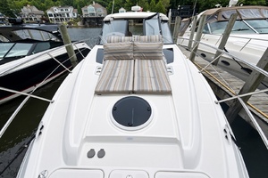 LAZY CHASE 42ft Regal Yacht For Sale