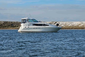 Dawn Watch 40ft Sea Ray Yacht For Sale