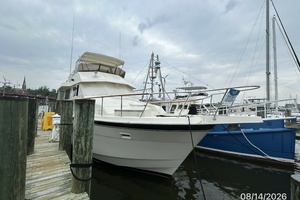 Material Girl 54ft Hatteras Yacht For Sale