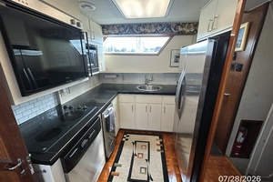 Material Girl 54ft Hatteras Yacht For Sale