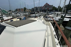 Material Girl 54ft Hatteras Yacht For Sale