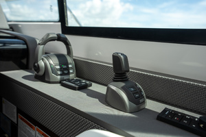 50FT (15.24M) CRUISERS YACHTS