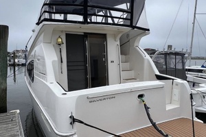 33ft Silverton Yacht For Sale
