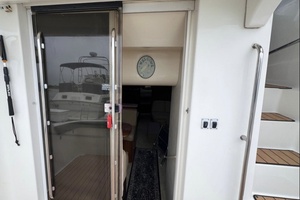 33ft Silverton Yacht For Sale