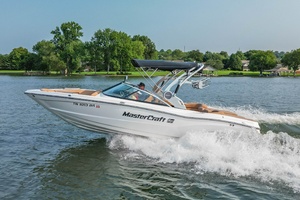 23ft Mastercraft Yacht For Sale