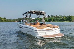 23ft Mastercraft Yacht For Sale