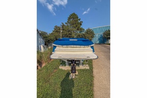 22ft Cobalt Yacht For Sale