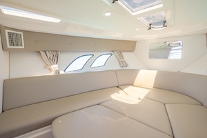 40ft Intrepid Yacht For Sale