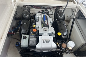 Searenity 29ft Monterey Yacht For Sale