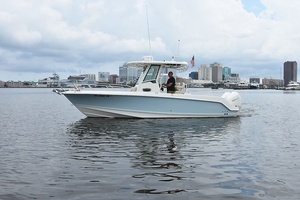 25ft Boston Whaler Yacht For Sale