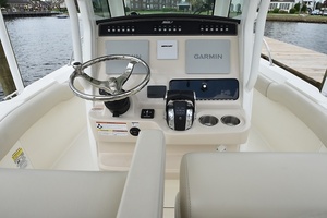 25ft Boston Whaler Yacht For Sale