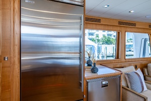 SubZero Fridge & Freezer With Drawer Fridges To The Right